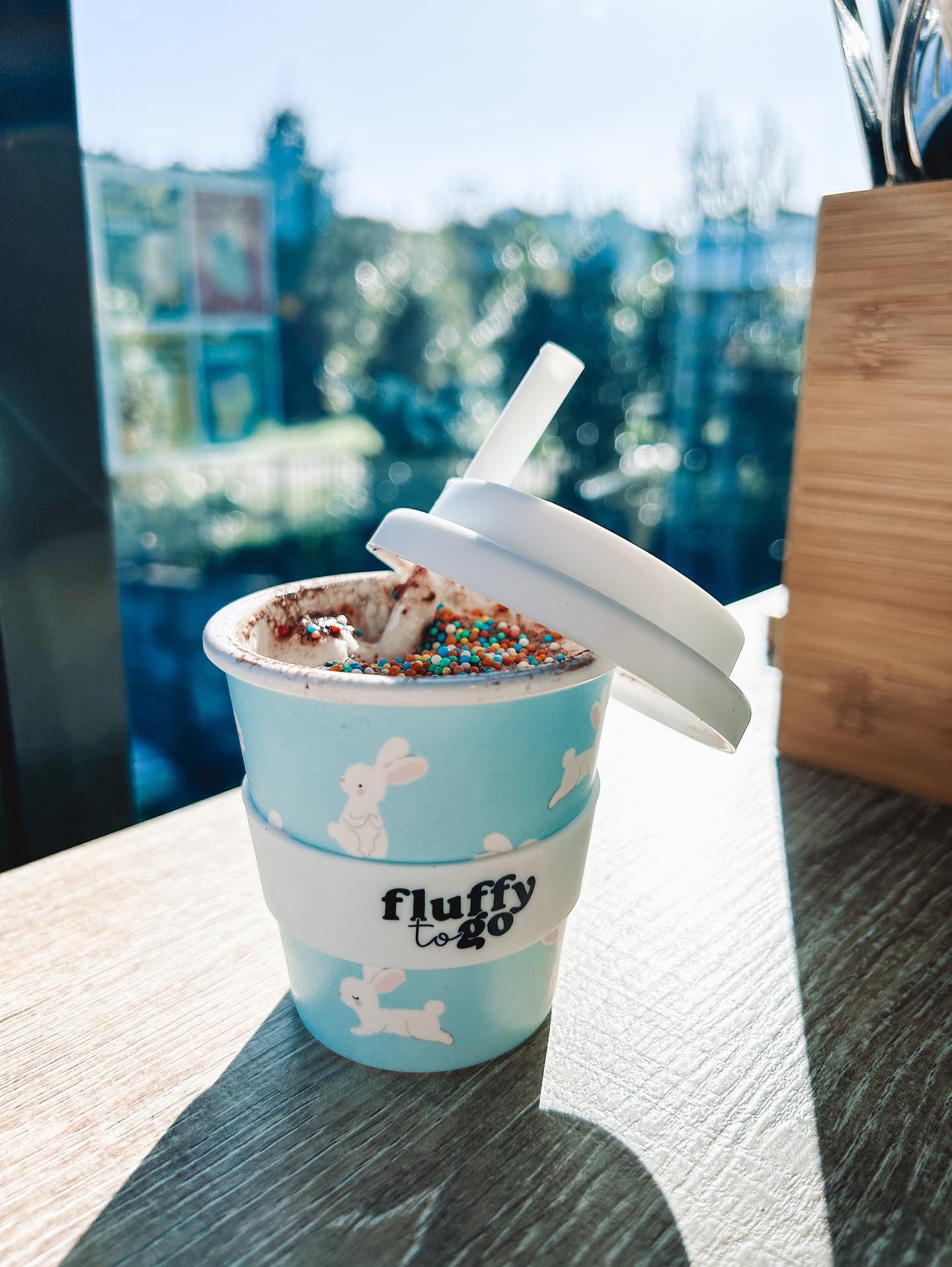 HIP HOP AWAY FLUFFY CUP