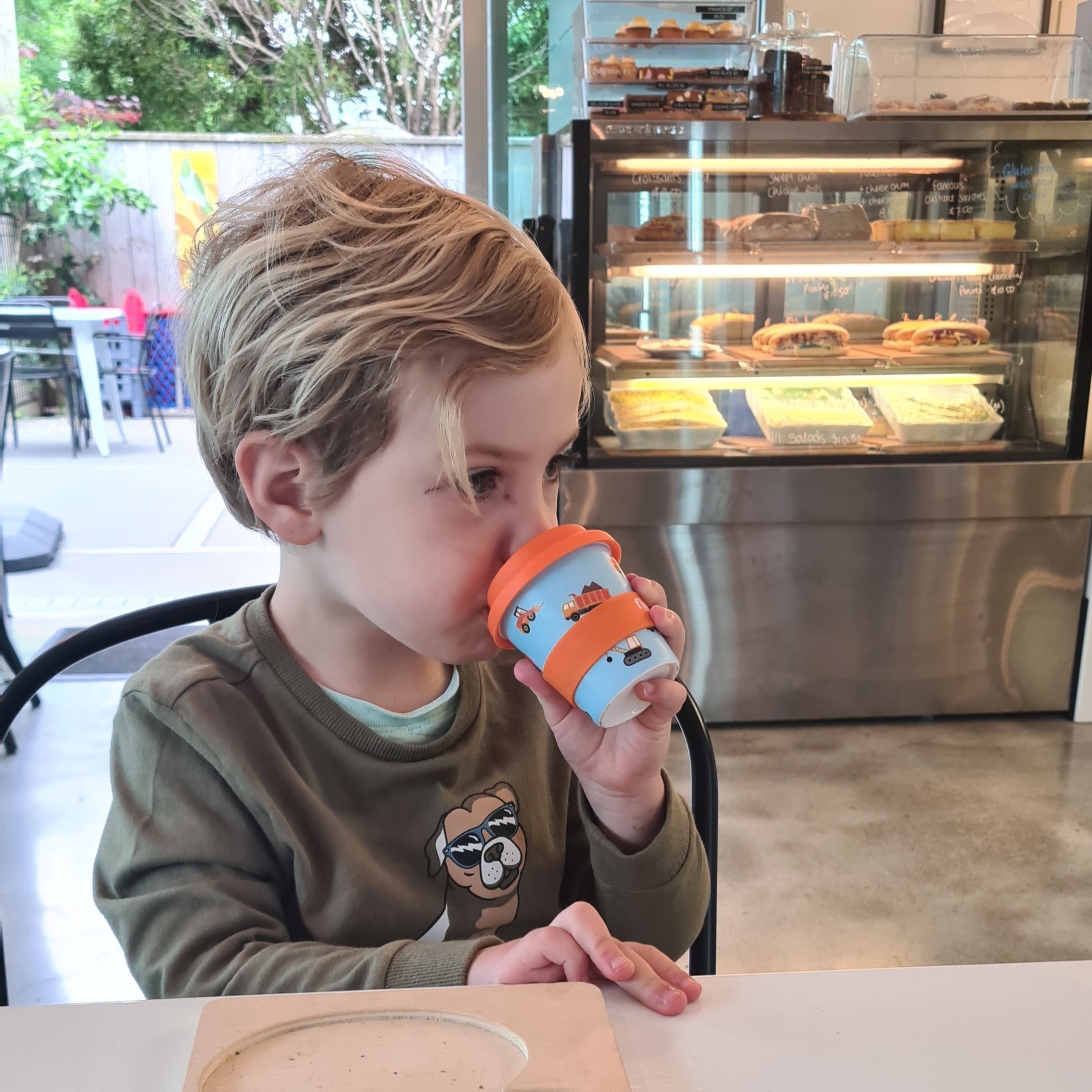 ALL ABOUT CONSTRUCTION FLUFFY CUP